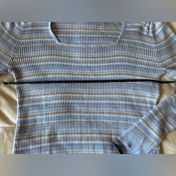 American Eagle Outfitters Blue and Tan Ribbed Top square neck - Picture 6 of 6
